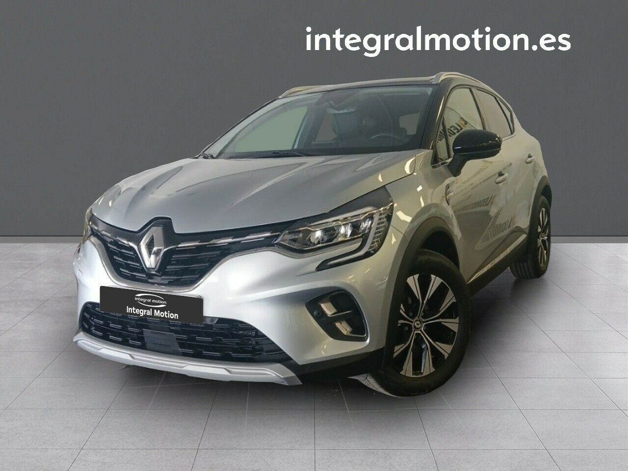 renault captur 2023 /