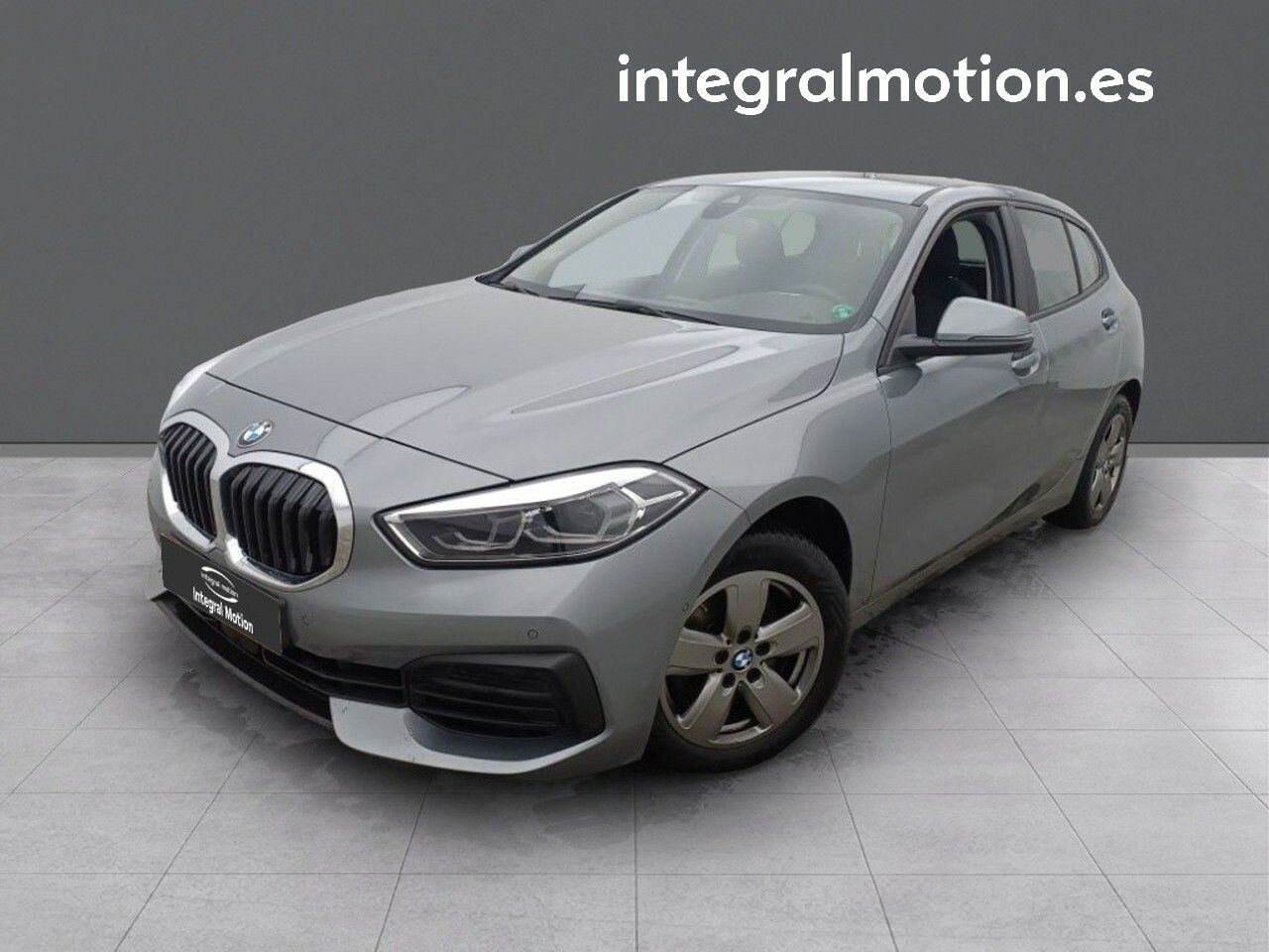 bmw serie 1 2023 /