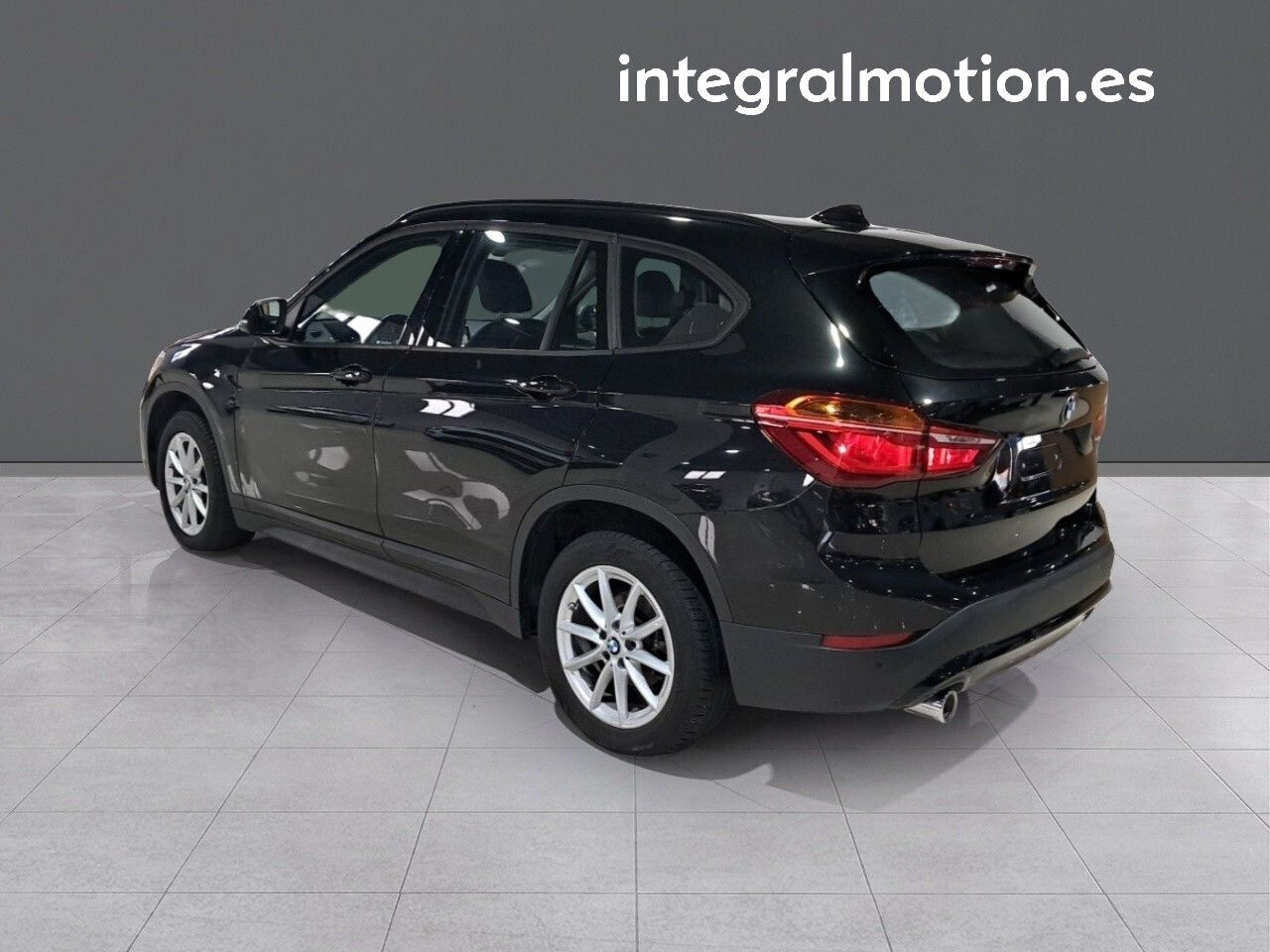 bg