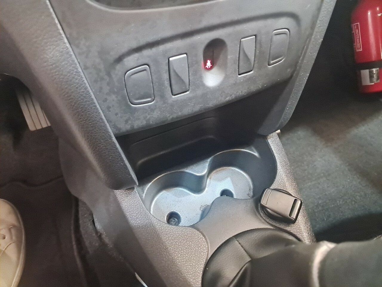 Dacia Sandero Laureate 1.0 54kW (73CV) - foto 19