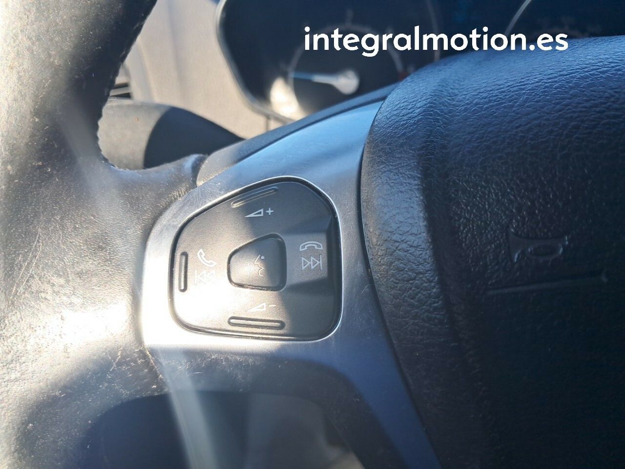 Ford Ecosport 1.5 TDCi 95cv Titanium - foto 12