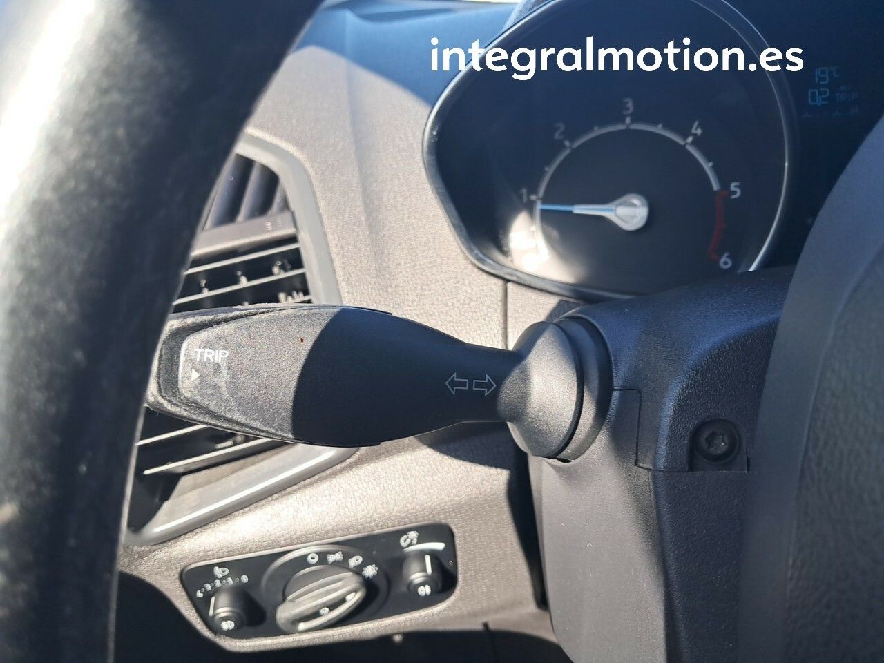 Ford Ecosport 1.5 TDCi 95cv Titanium - foto 14