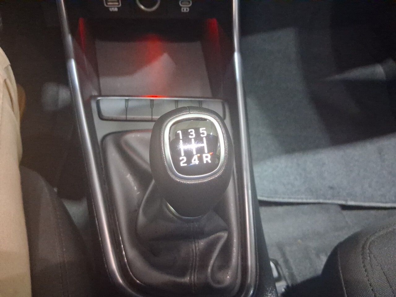 Hyundai i20 1.2 MPI Klass - foto 18