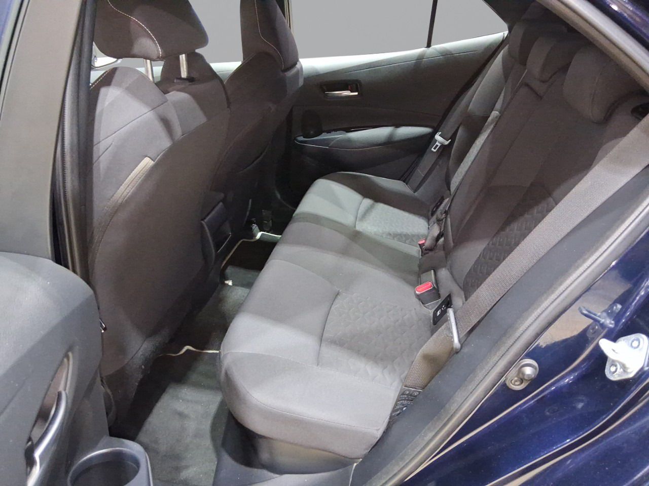 Toyota Corolla 1.8 125H BUSINESS E-CVT - foto 10