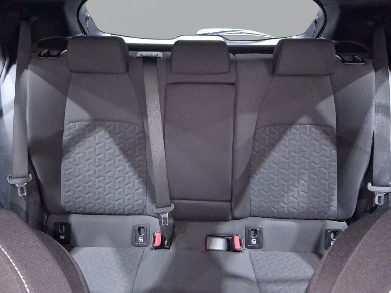 Toyota Corolla 1.8 125H BUSINESS E-CVT - foto 20