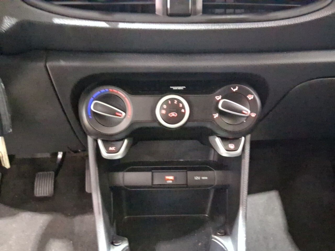 Kia Picanto 1.0 DPi 49kW (67CV) Concept - foto 17