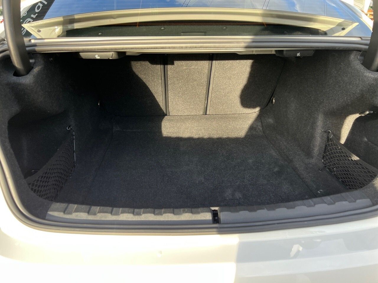 BMW Serie 3 318d Auto. - foto 30