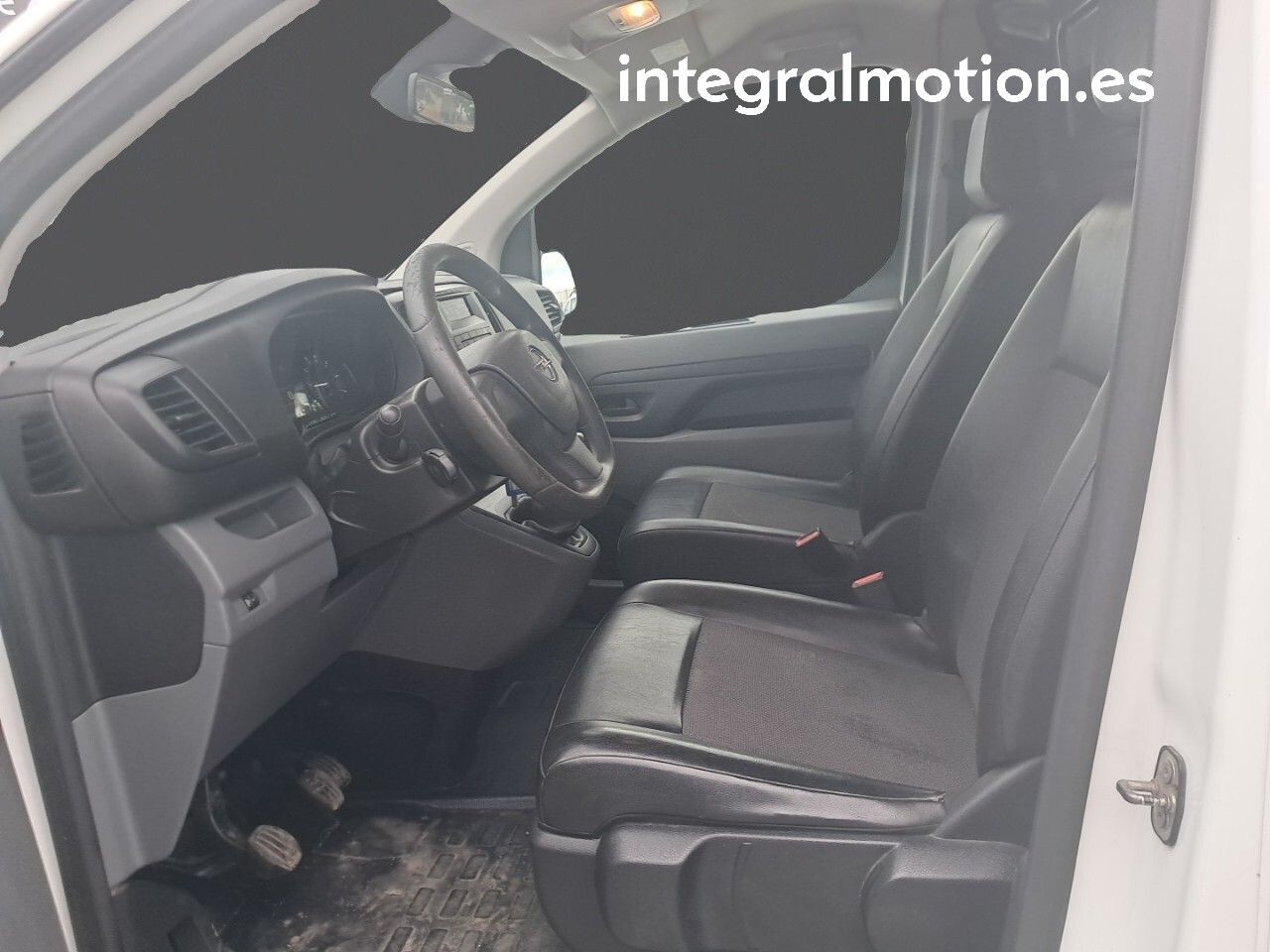 Opel Vivaro FURGON 1.5 D M STANDAR 120 - foto 7