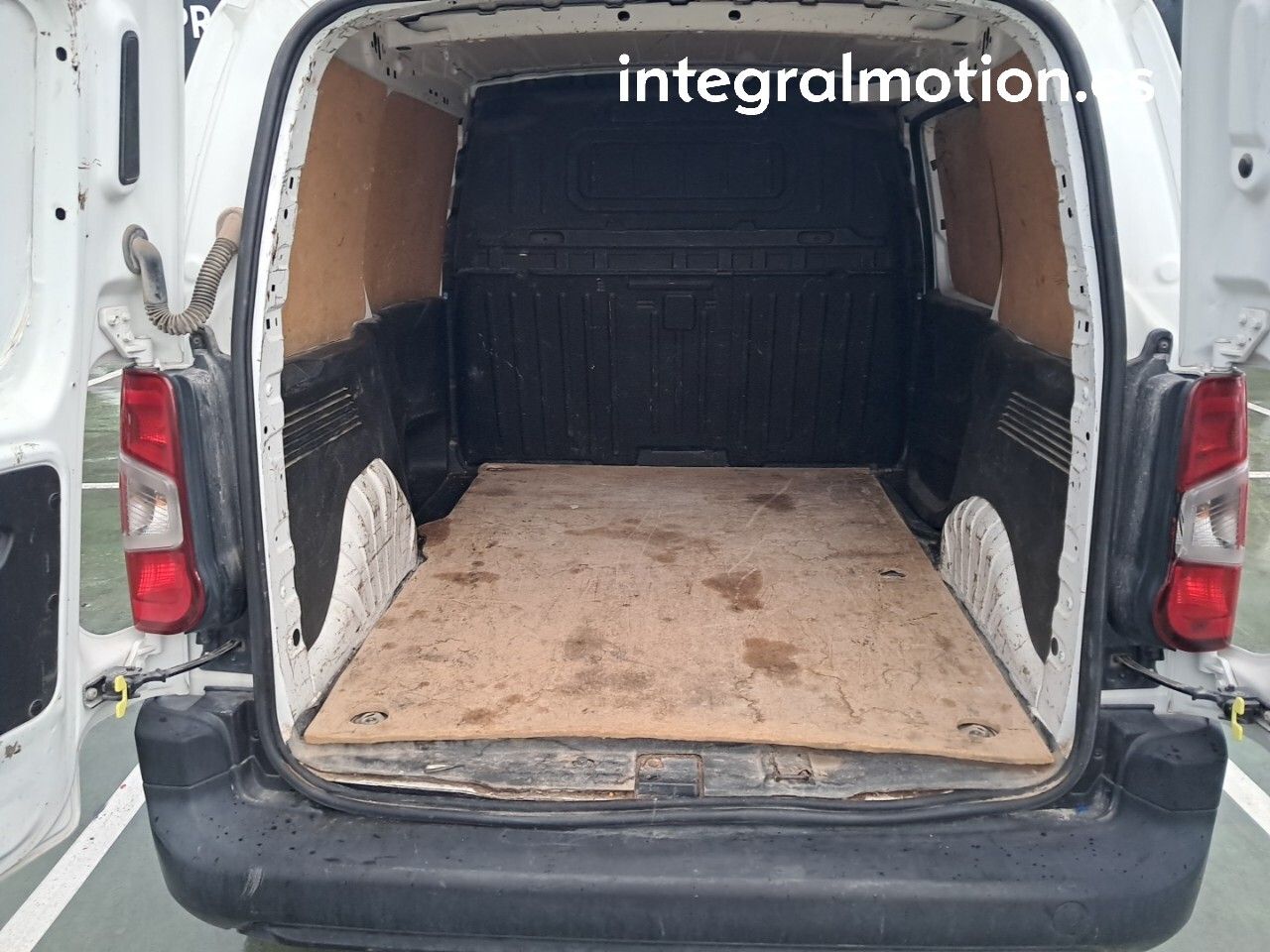 Peugeot Partner FURGON 1.5BLUE HDI 75 Pro - foto 6