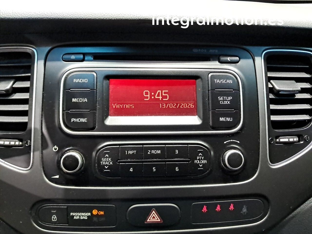 Kia Carens 1.7 CRDi VGT 115CV Concept Eco-Dynam 5pl - foto 16