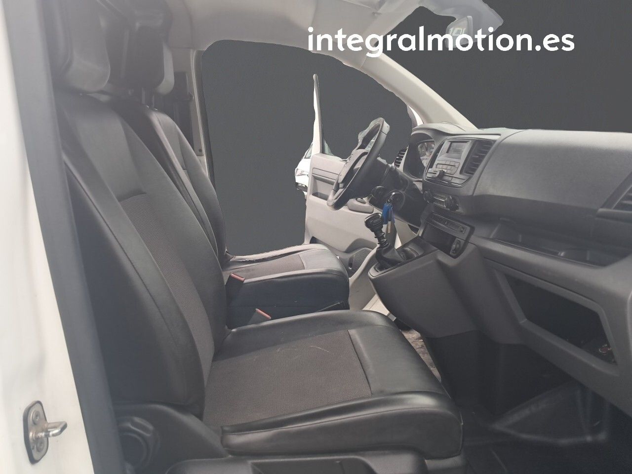 Opel Vivaro FURGON 1.5 D M STANDAR 120 - foto 9