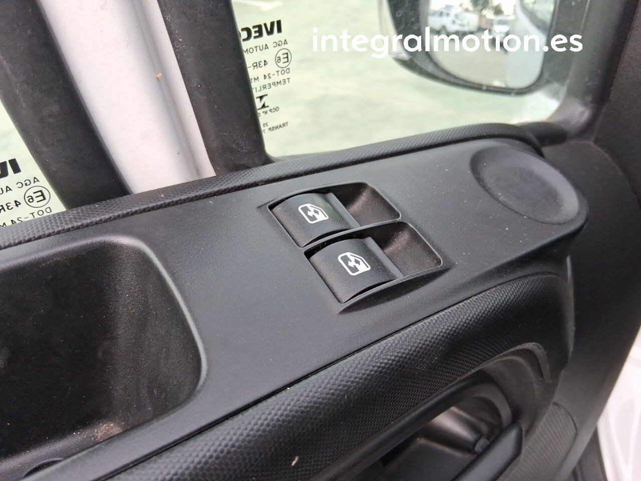 Iveco Daily FURGON 35S16 L4H3 2.3 156CV - foto 22