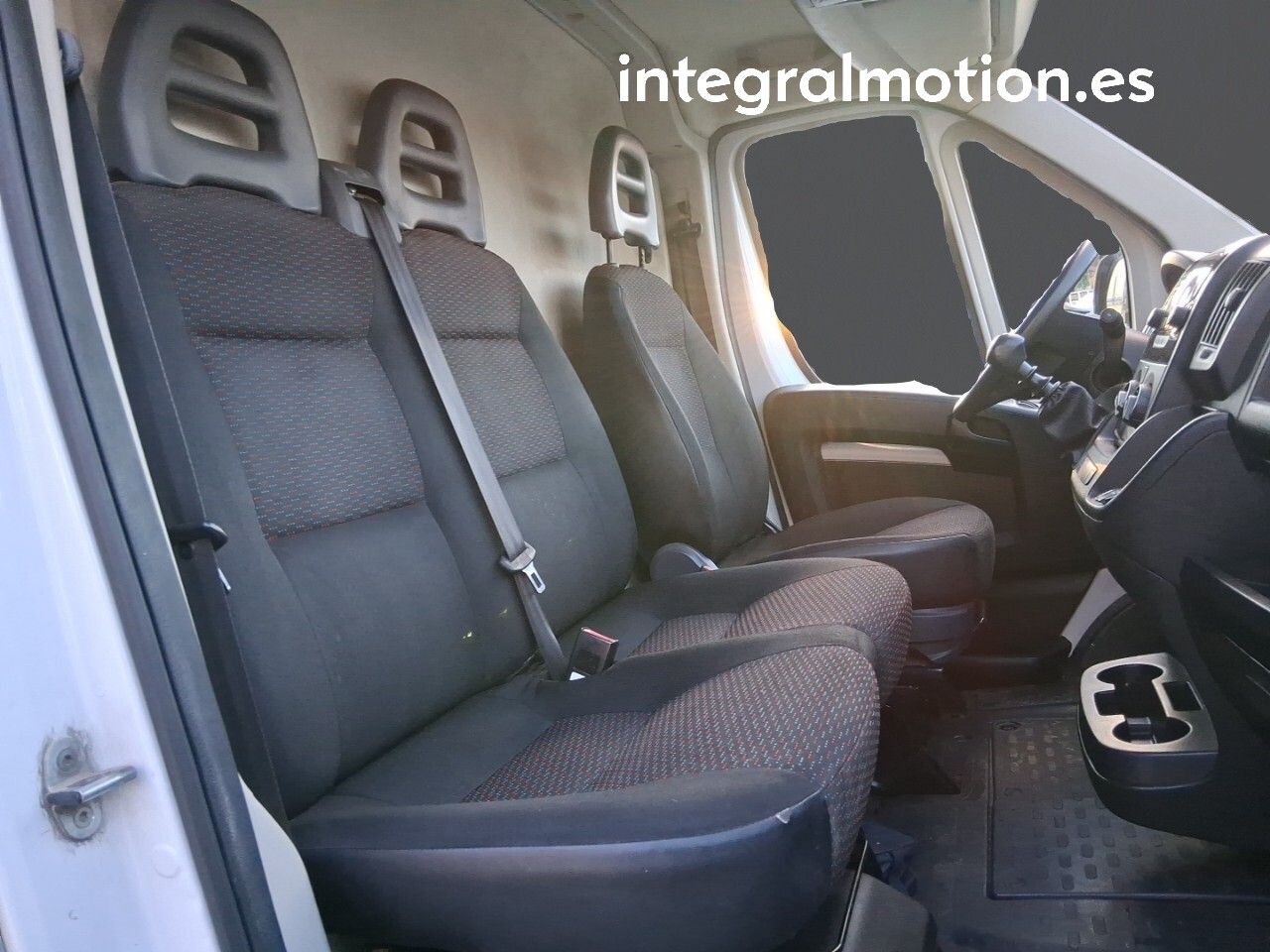 Peugeot Boxer FURGON 2.2BLUE HDI 435 L4H2 - foto 10