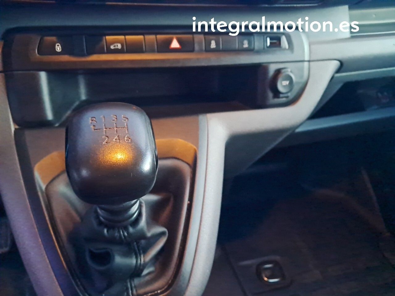 Peugeot Expert 2.0 BLUE HDi 120 S&S LONG - foto 12