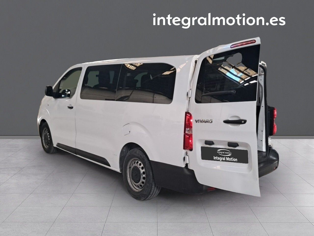 Opel Vivaro 2.0 CDTI SS L1 Combi 9 - foto 18
