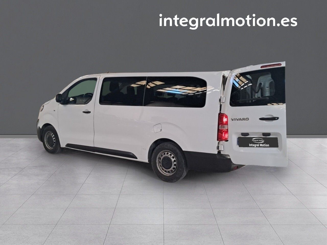 Opel Vivaro 2.0 CDTI SS L1 Combi 9 - foto 17