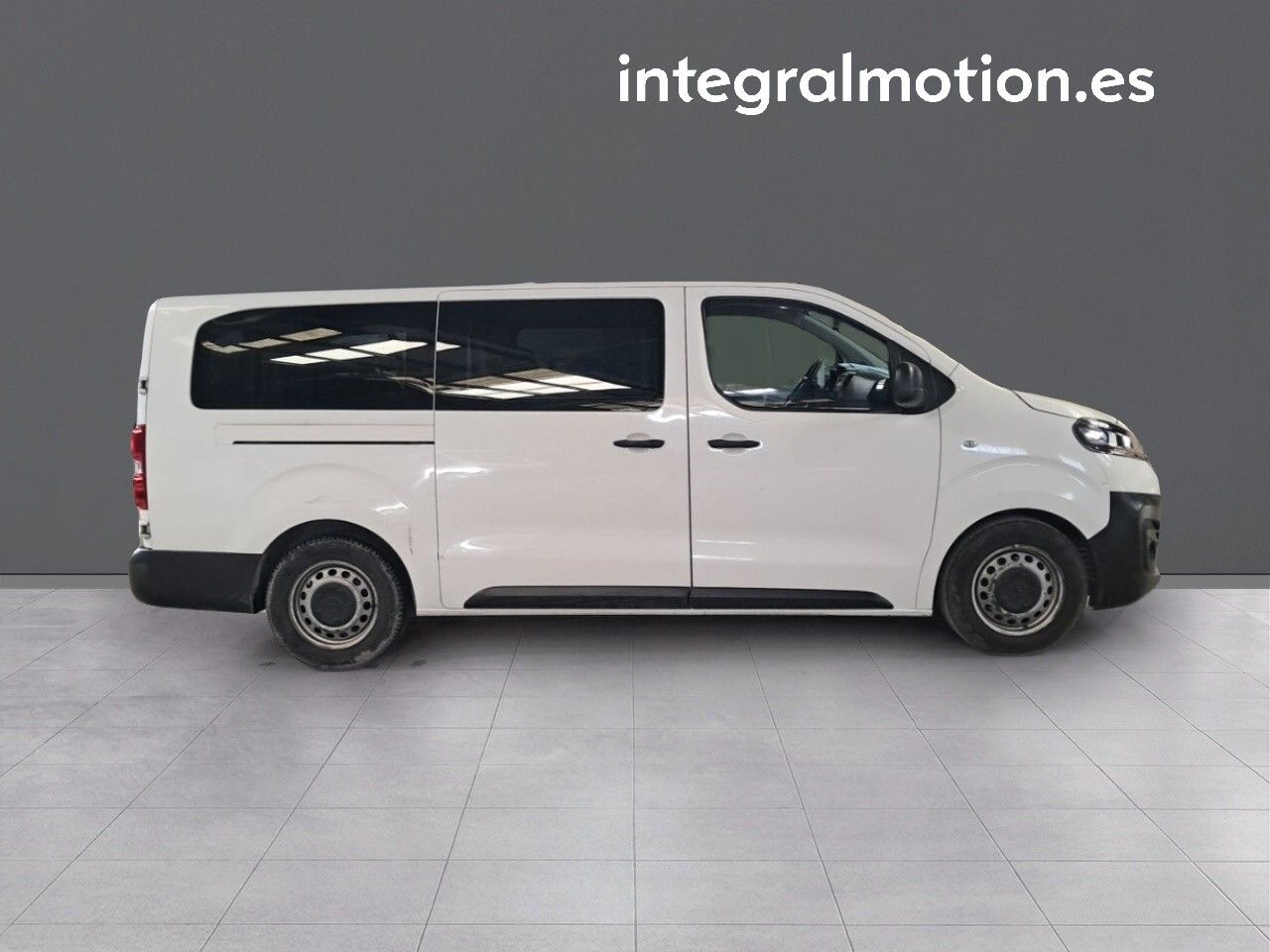 Opel Vivaro 2.0 CDTI SS L1 Combi 9 - foto 15