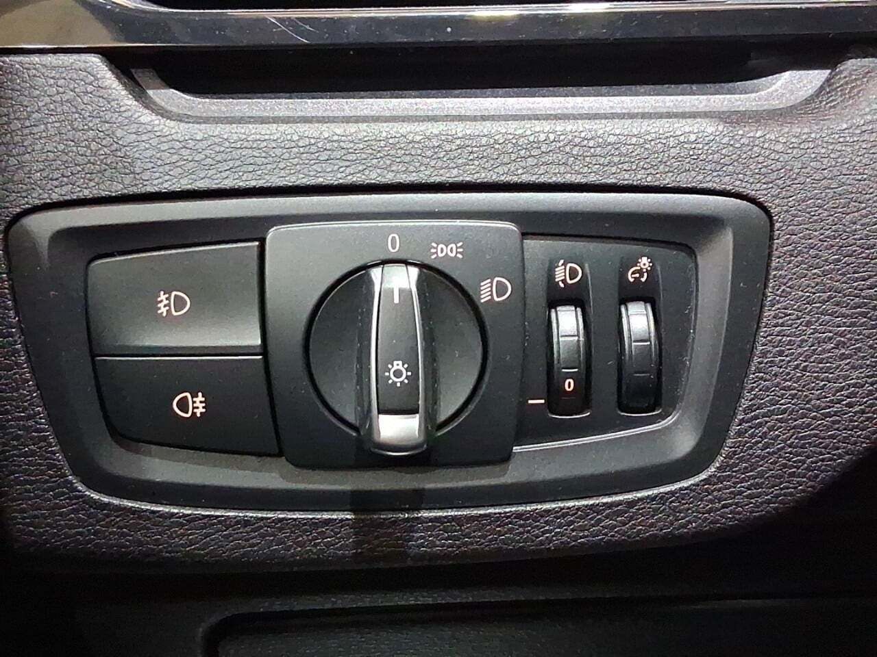 BMW X1 sDrive16d - foto 14