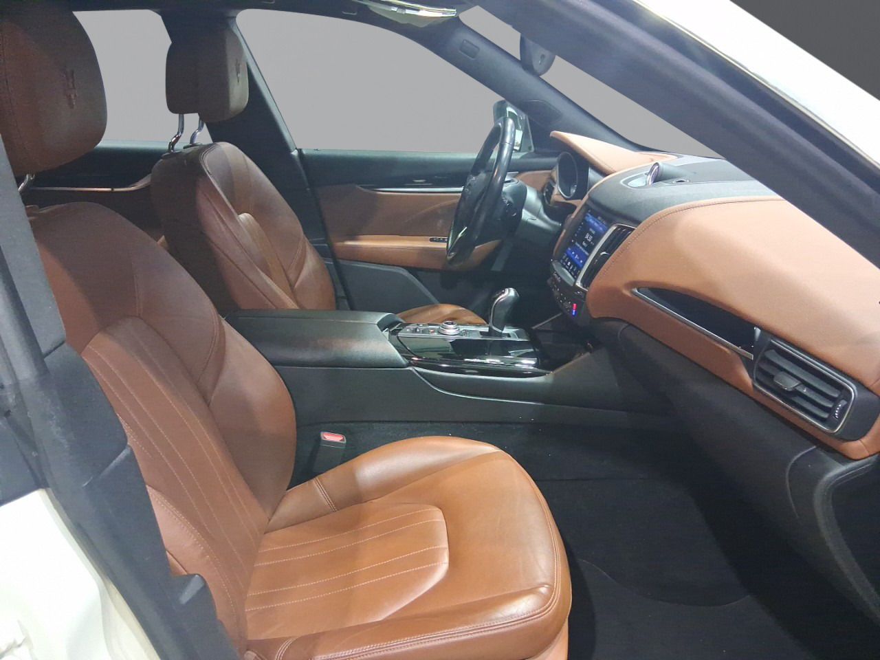 Maserati Levante V6 275 HP D AWD - foto 9