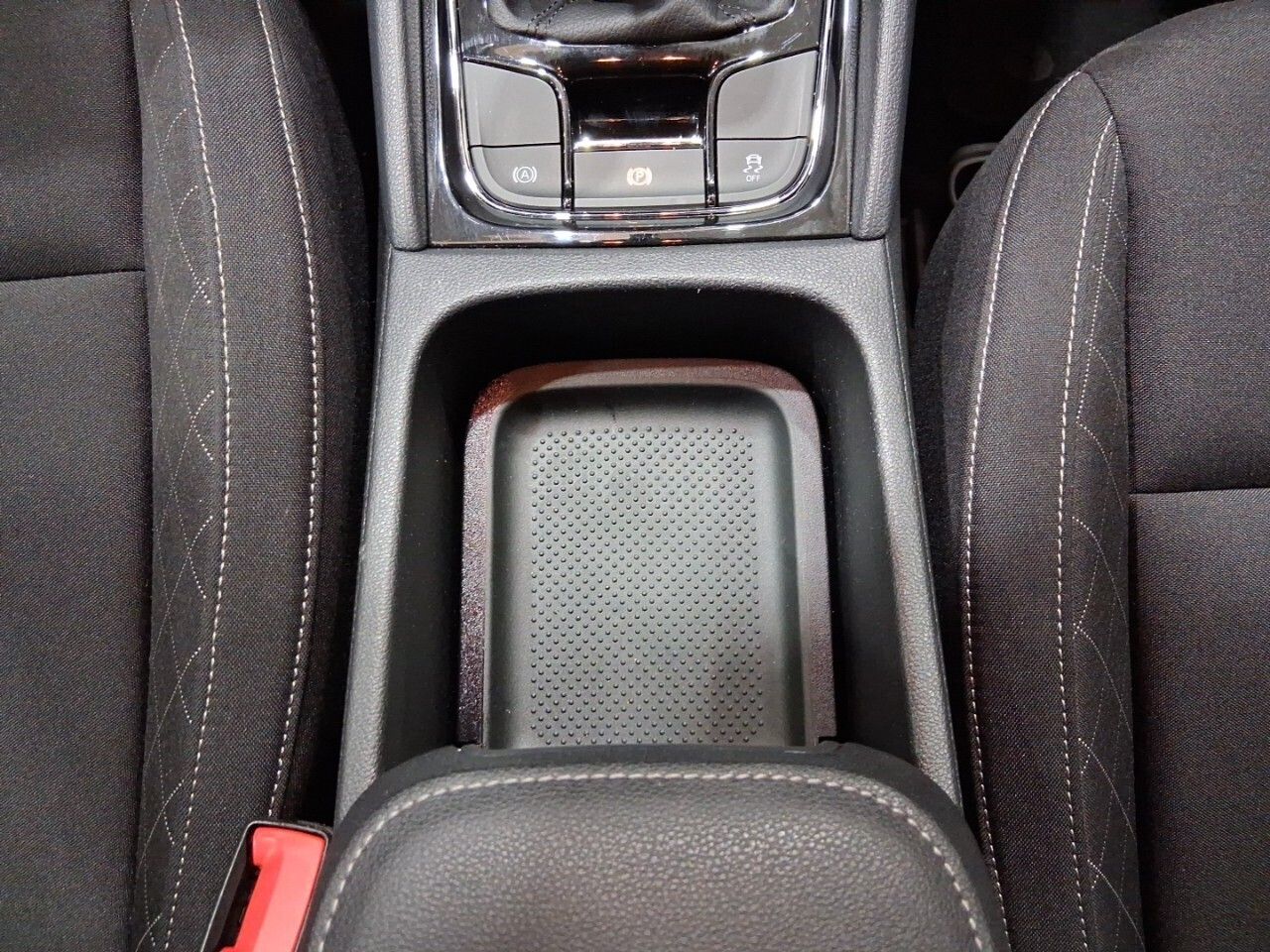 Skoda Karoq 1.6 TDI 85kW (115CV) Ambition - foto 22