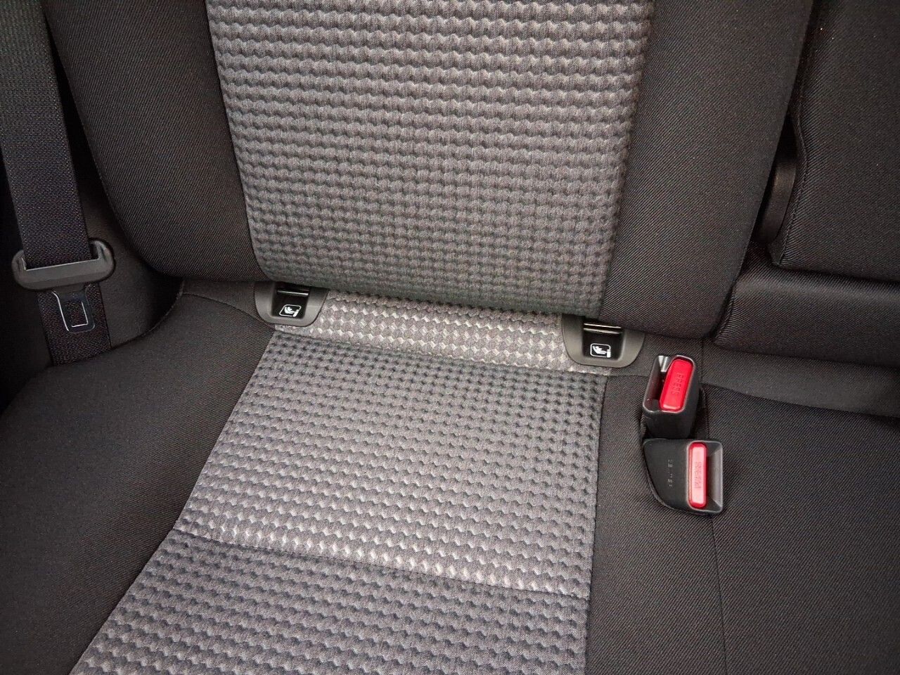 Suzuki SCross 1.4T S2 4WD Mild Hybrid - foto 23