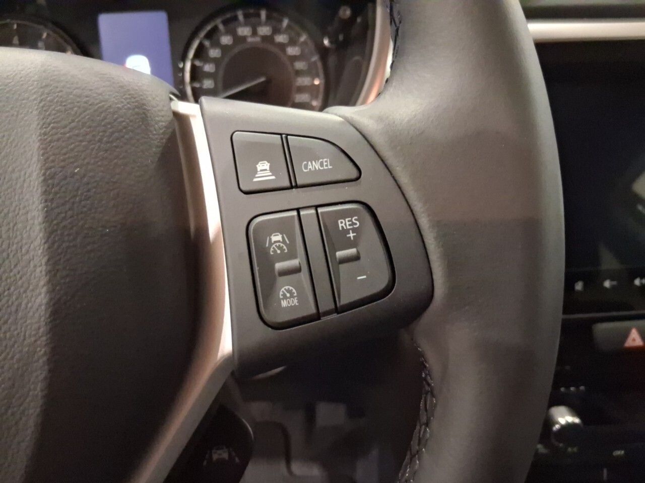 Suzuki SCross 1.4T S2 Mild Hybrid - foto 13