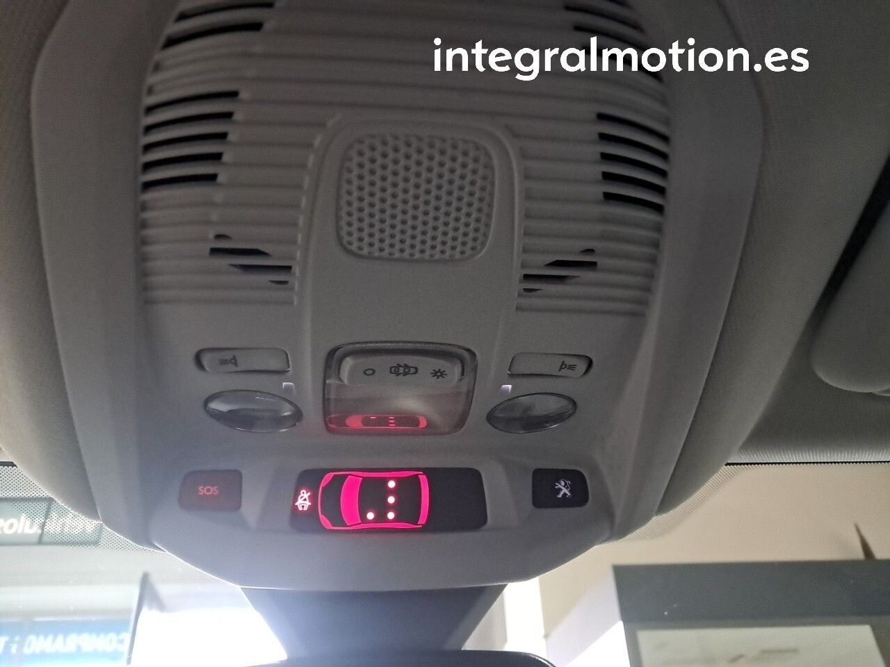 Peugeot 3008 Allure BlueHDi 96kW (130CV) S&S EAT8 - foto 19