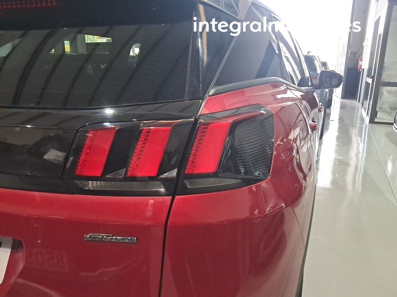 Peugeot 3008 Allure BlueHDi 96kW (130CV) S&S EAT8 - foto 28