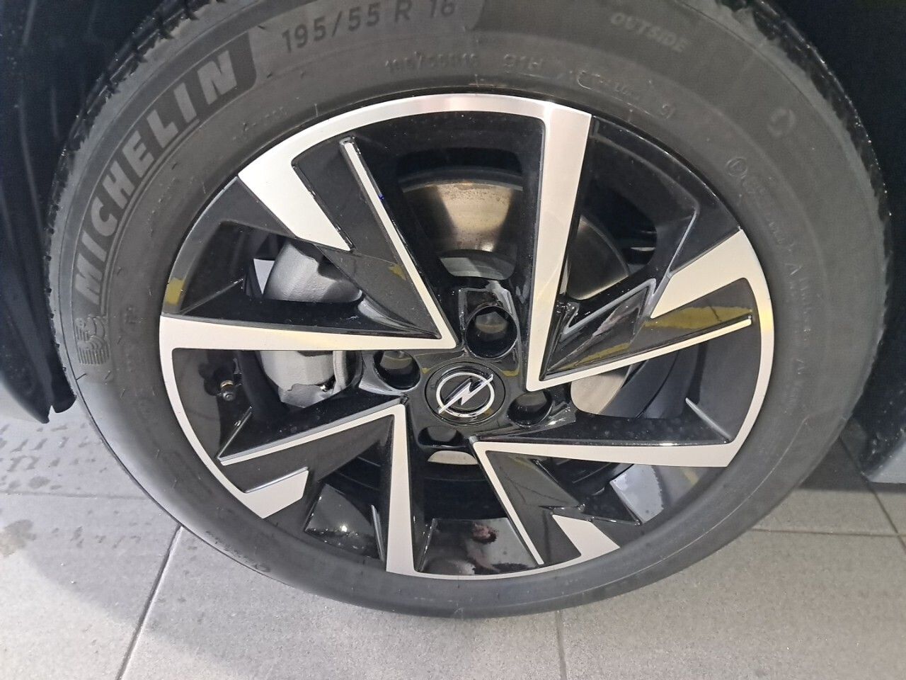 Opel Corsa 1.2T XHL Hybrid 81kW Edition eDCT - foto 29