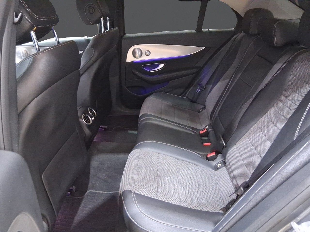 Mercedes Clase E E 220 d 4MATIC - foto 10