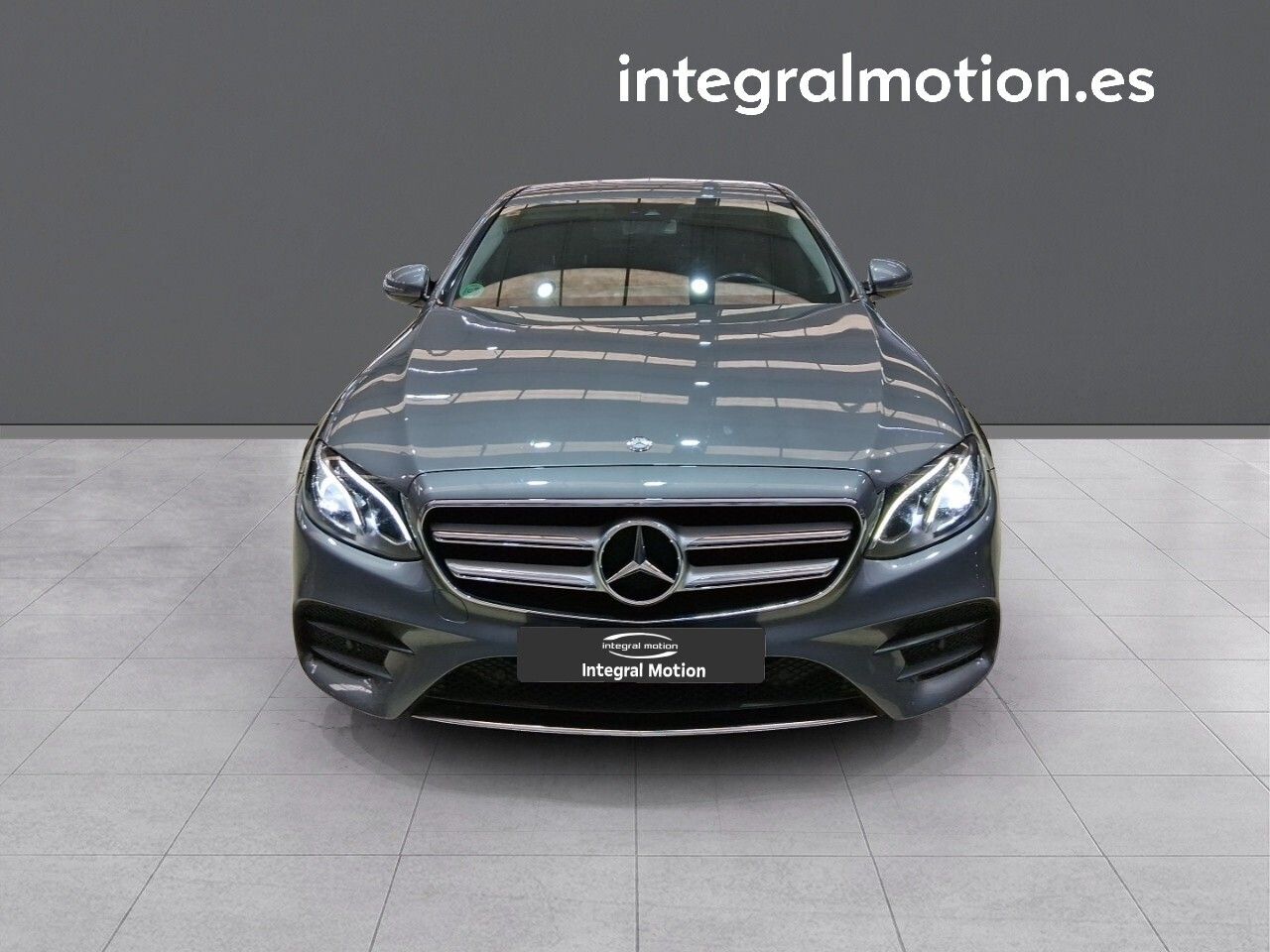 Mercedes Clase E E 220 d 4MATIC - foto 2