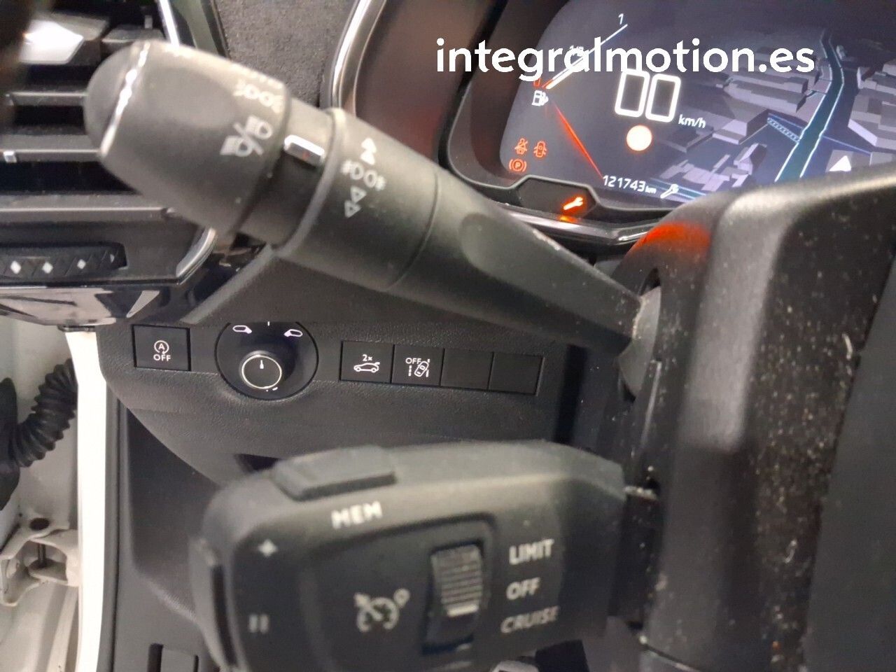 DS DS 7 BlueHDi 96kW (130CV) PERFORMANCE LINE - foto 19