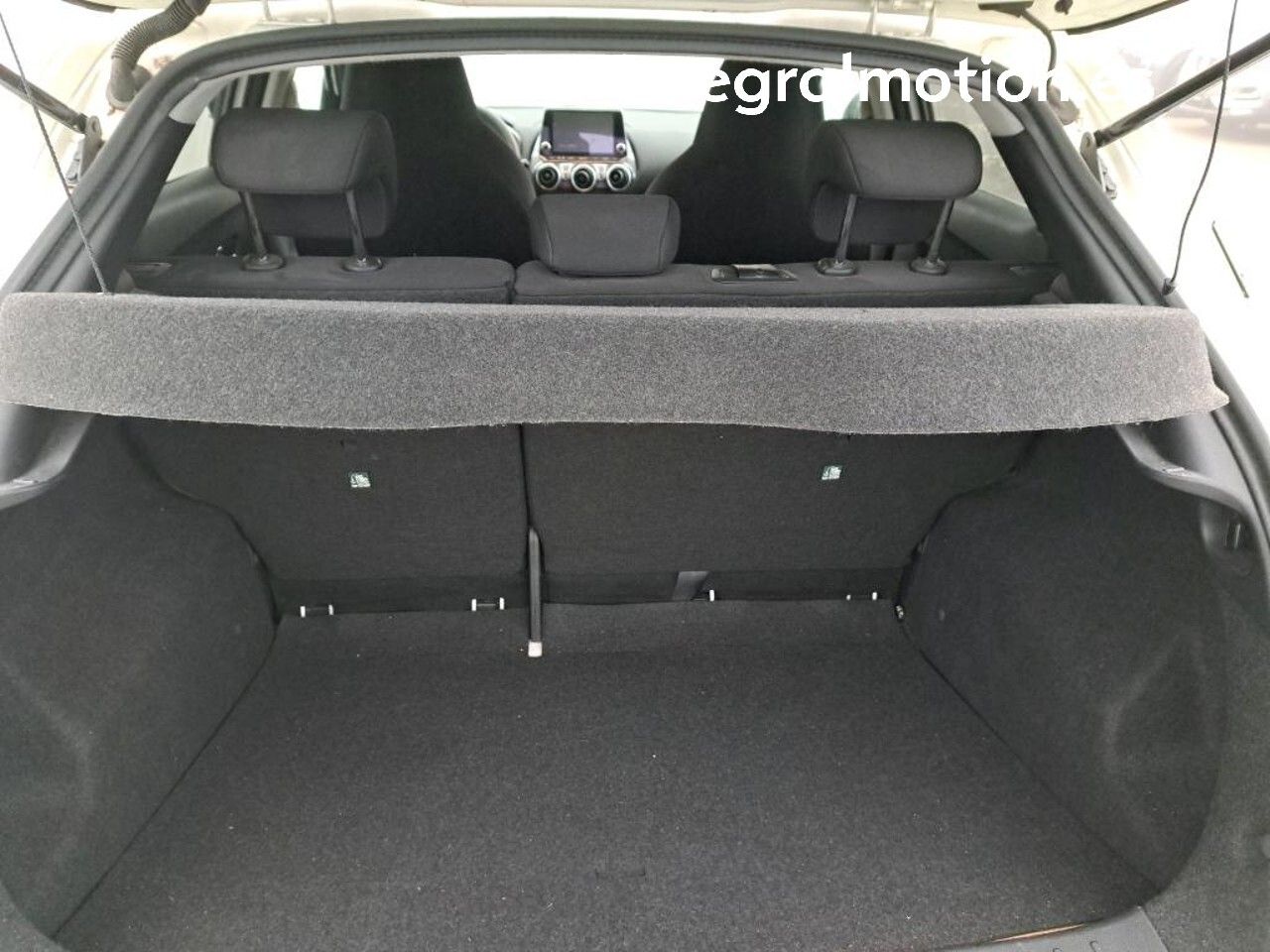 Nissan Juke DIG-T 84 kW (114 CV) 6M/T Acenta - foto 9