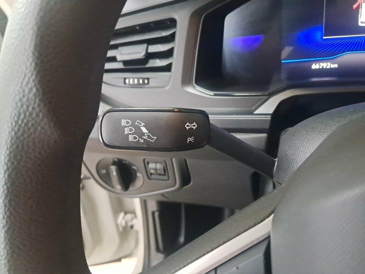 Volkswagen Taigo Life 1.0 TSI 70kW (95CV) - foto 8