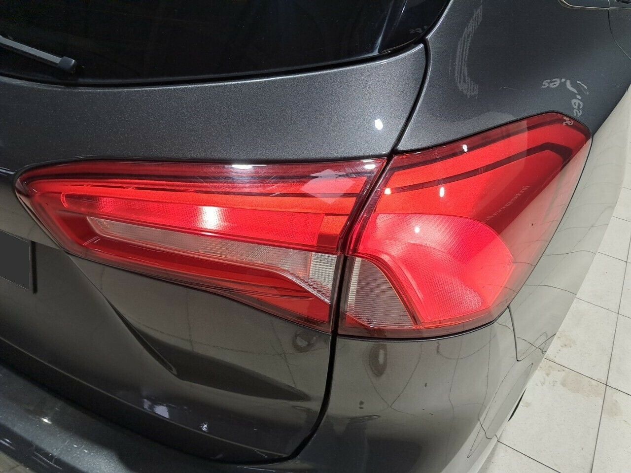 Ford Focus 1.0 Ecoboost 74kW Trend - foto 28