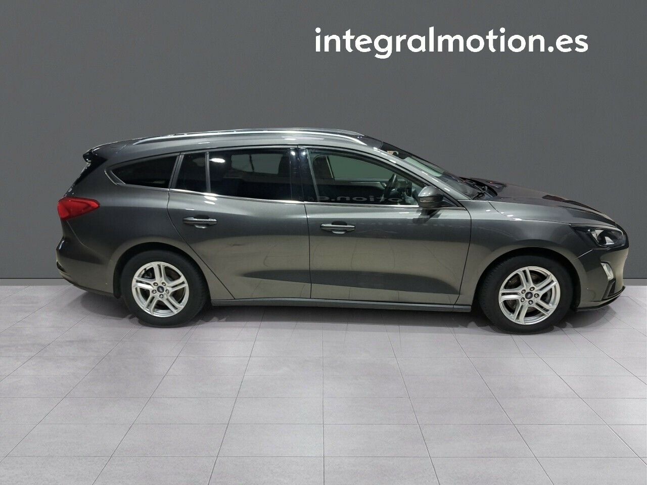 Ford Focus 1.0 Ecoboost 74kW Trend - foto 26