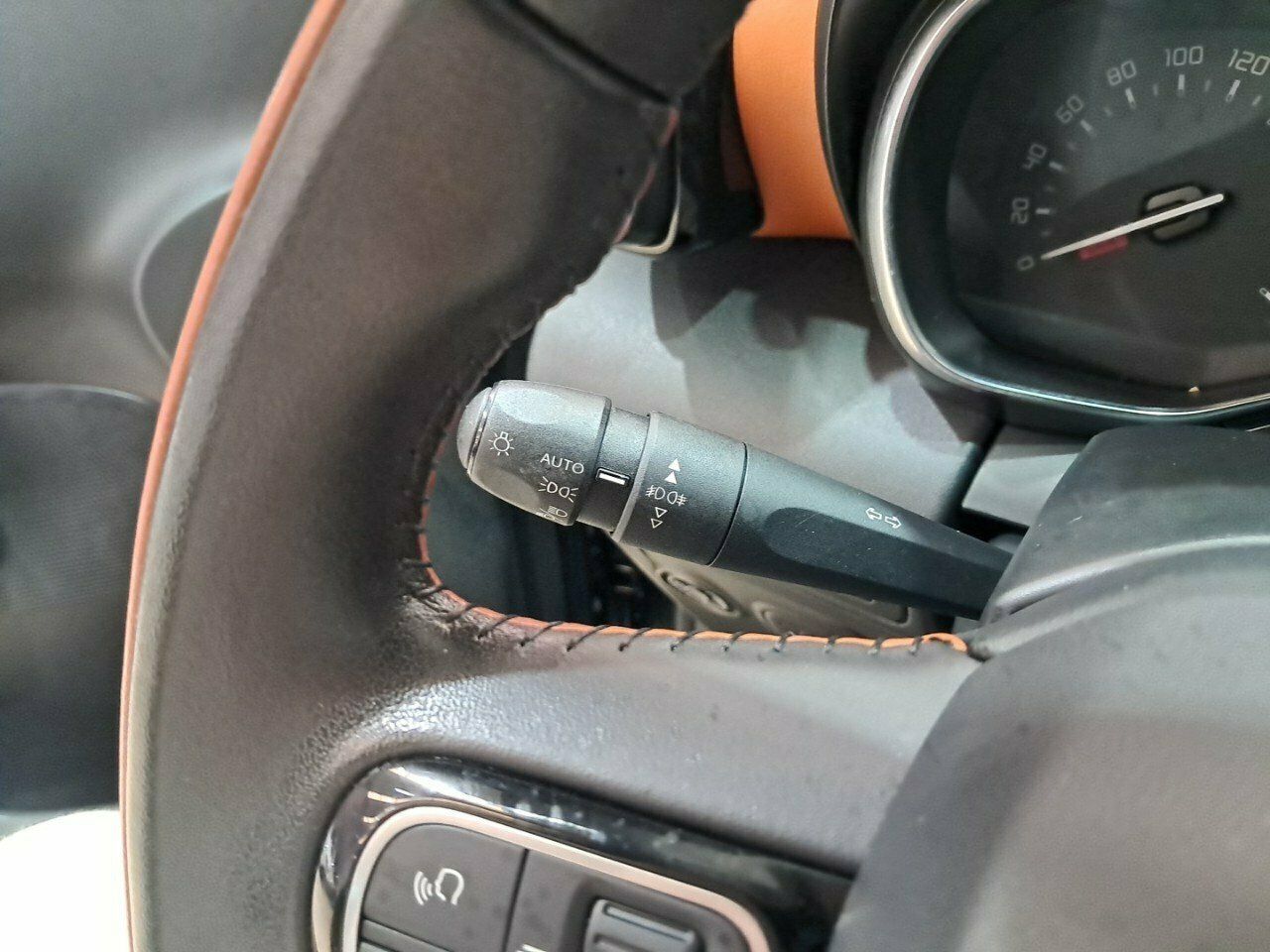 Citroën C3 Aircross BlueHDi 73kW (100CV) S&S SHINE - foto 13