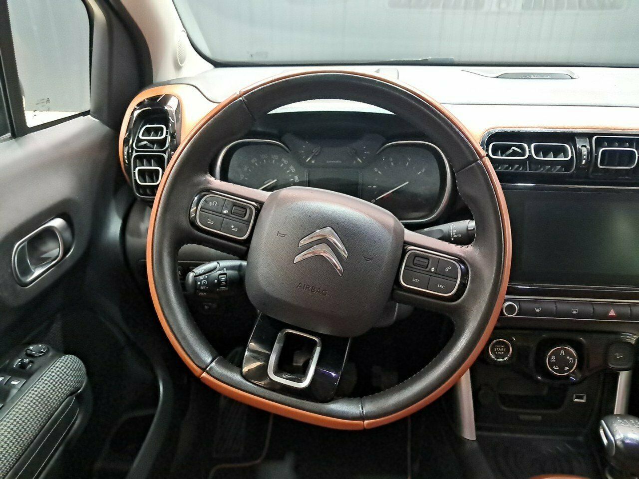 Citroën C3 Aircross BlueHDi 73kW (100CV) S&S SHINE - foto 10