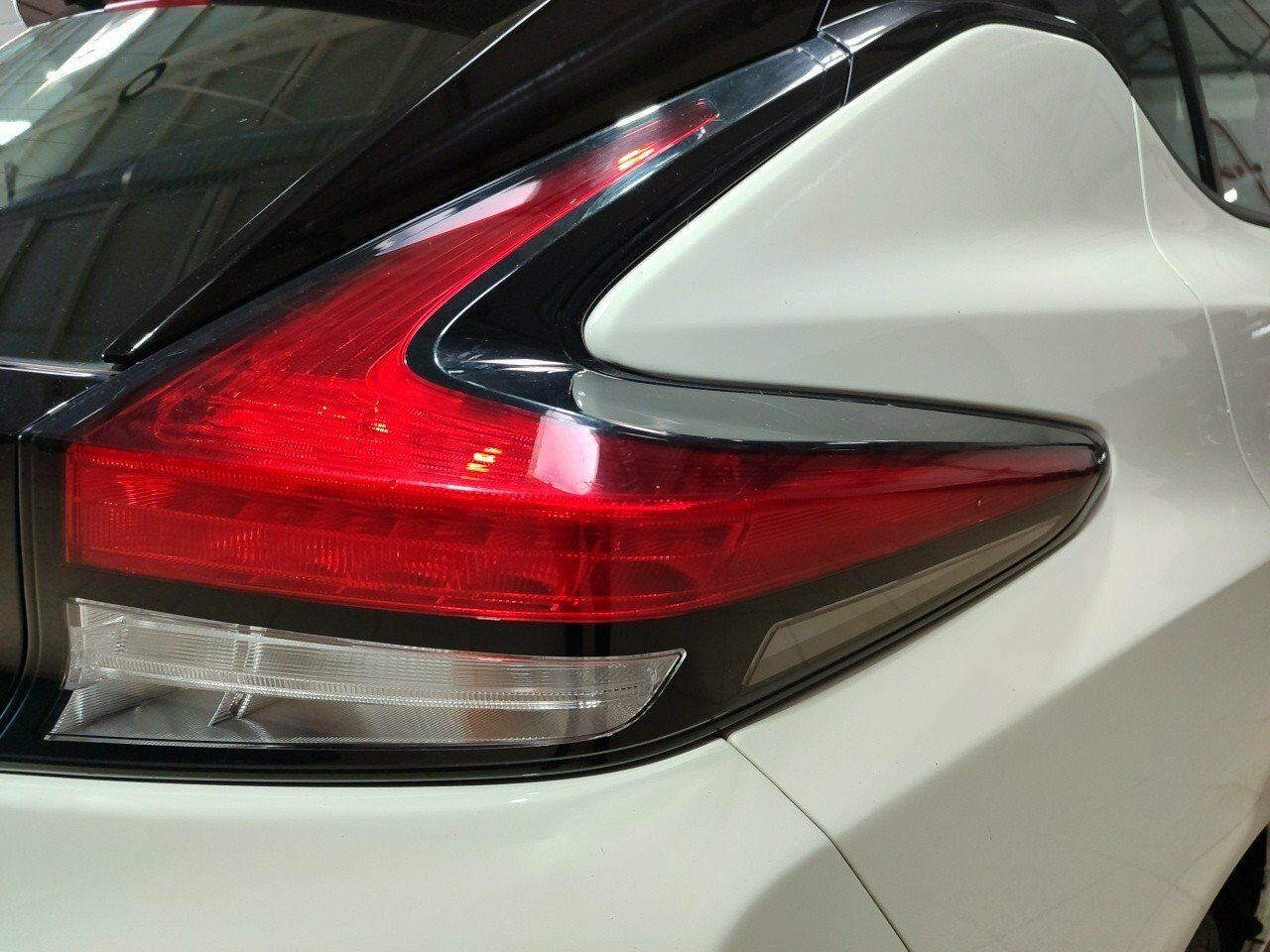 Nissan Leaf 40kWh Acenta - foto 28