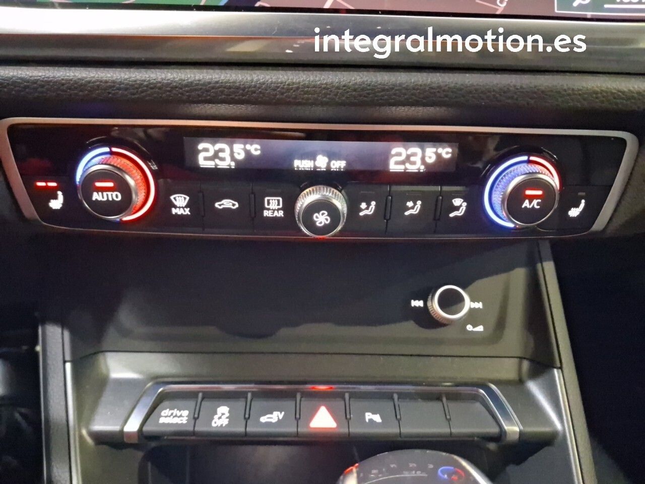 Audi Q3 45 TFSI e 180kW S tronic S Line - foto 17