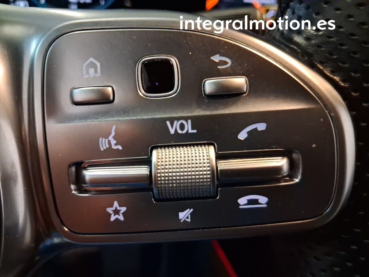 Mercedes GLA GLA 250 e - foto 13