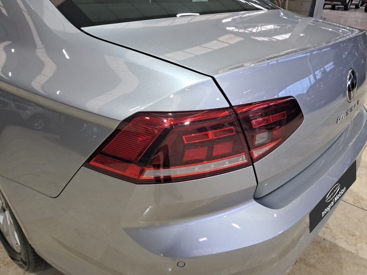 Volkswagen Passat Business 1.6 TDI 88kW (120CV) DSG - foto 28
