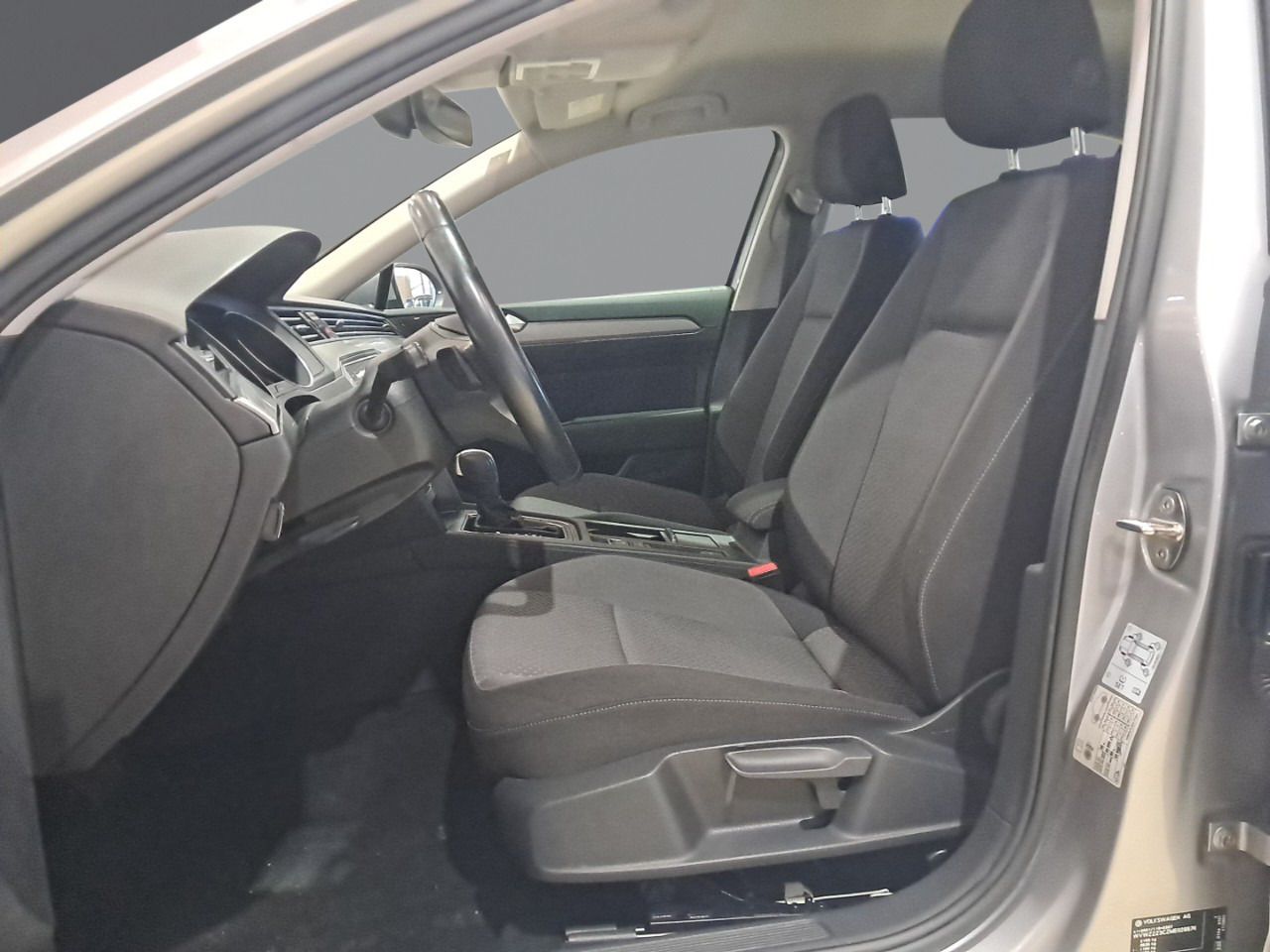 Volkswagen Passat Business 1.6 TDI 88kW (120CV) DSG - foto 6