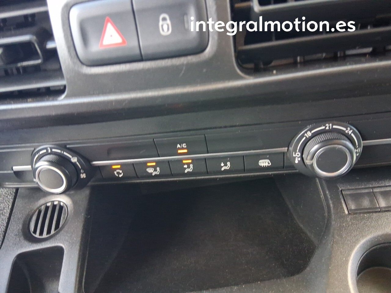 Citroën Berlingo 1.5 HDI FURGON XL 100CV - foto 9