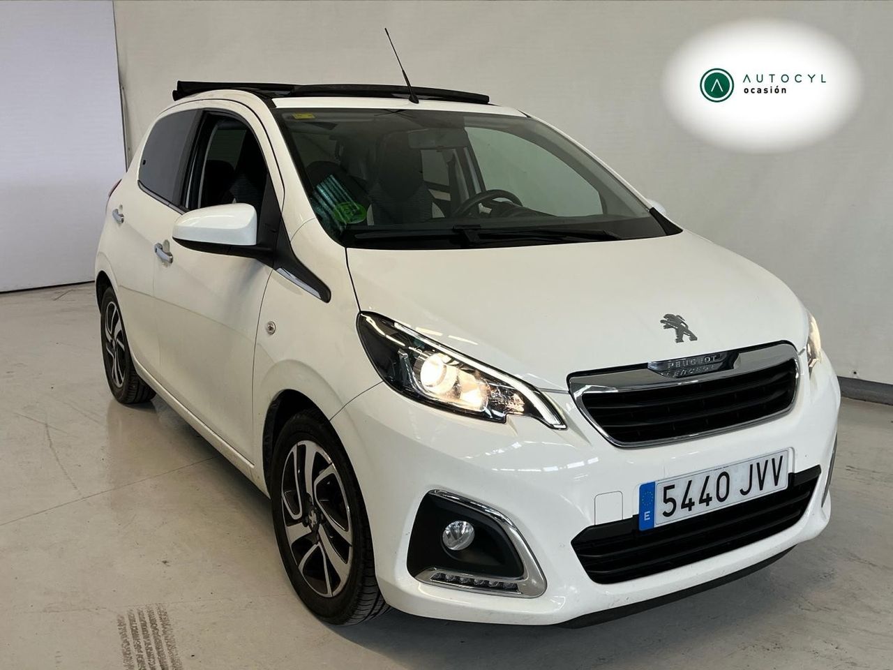 peugeot 108 2016 /