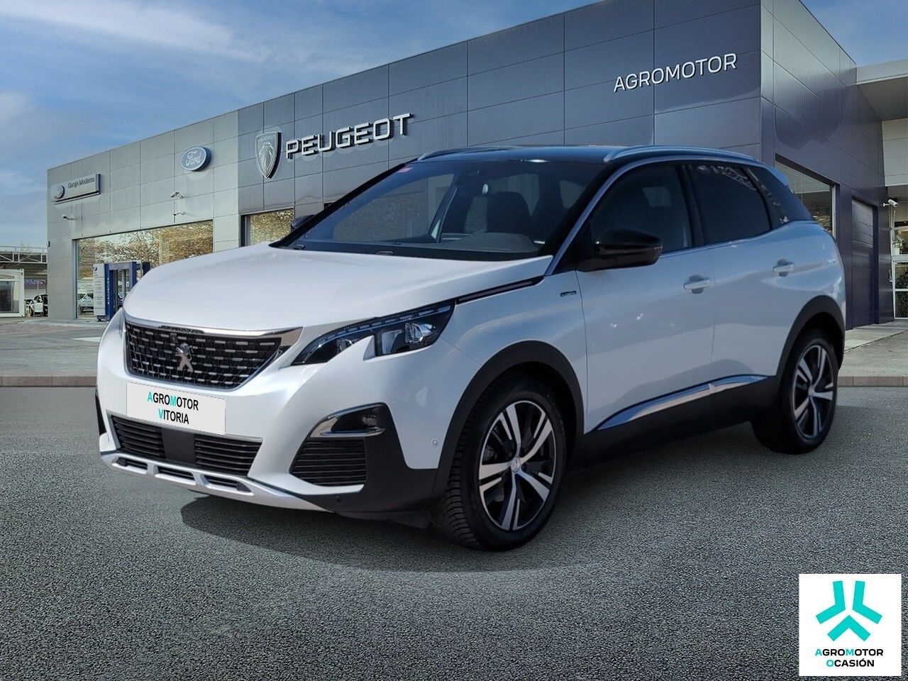Peugeot 3008 GT-Line 1.6L BlueHDi 120 S&S
 Habillaje: Blanco Nacarado / C&T IMILA Mistral Tramontana
 Opciones:  