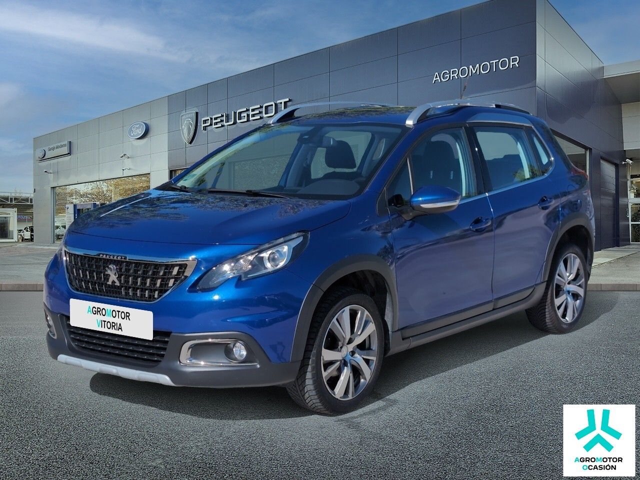 Peugeot 2008 ALL BH 100 2008 Allure BlueHDi 100 S&S 5 Vel.MAN ( . )
 Habillaje: Azul Quasar / Oxford Mistral
 Op 