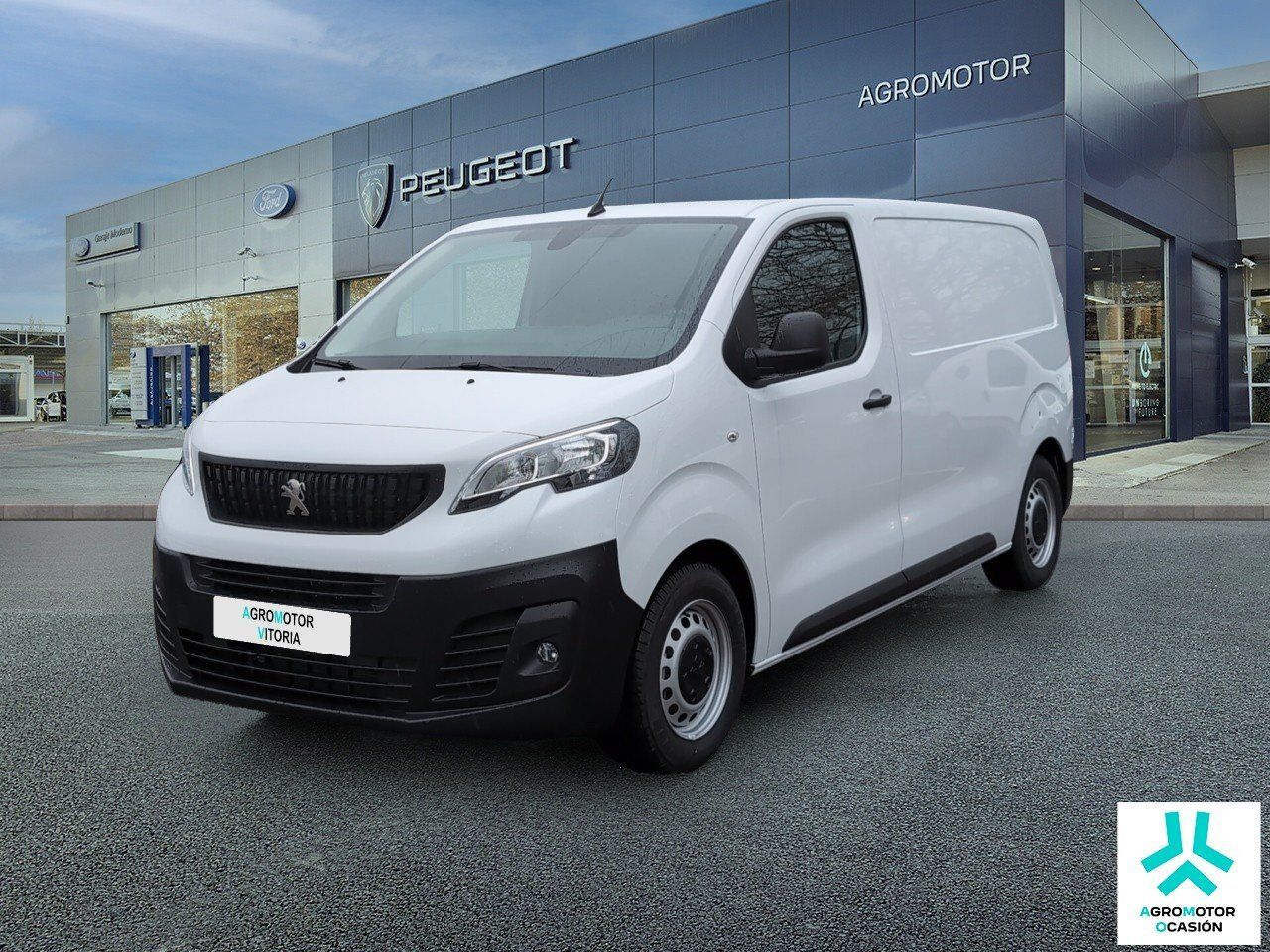 Peugeot Expert FurgÃ³n BlueHDi 120 MAN S&S 6 Vel. Standard (2PK0F2NP7KB0A0G2)
 Habillaje: Blanco Kaolin (P0PR) / 