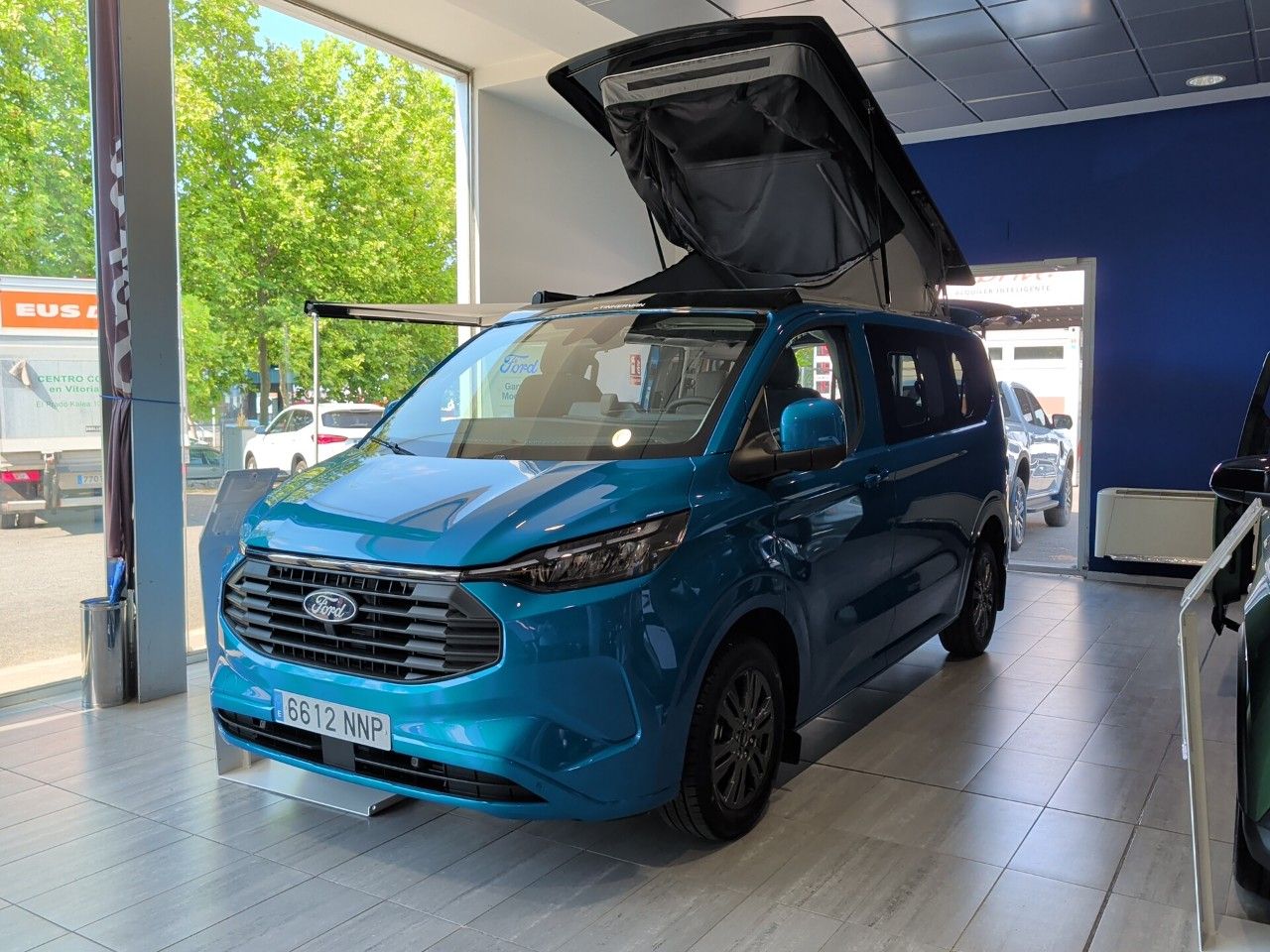 Ford Tourneo Custom 2.5 Duratec PHEV 171kW L1 Titanium eCVT