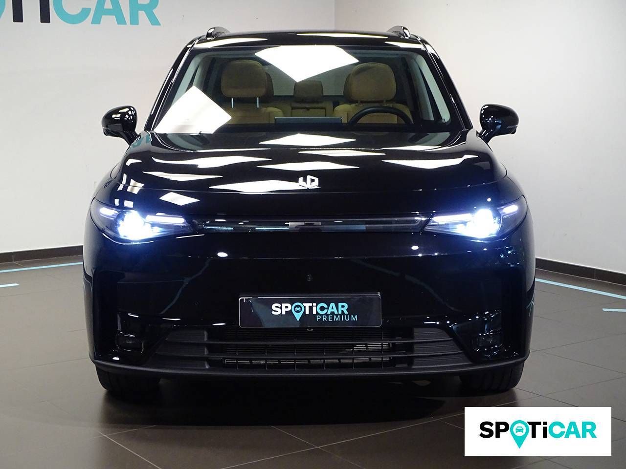Leapmotor C10 C10 REEV 28.4 kWh  REEV Hybrid A Design - foto 2